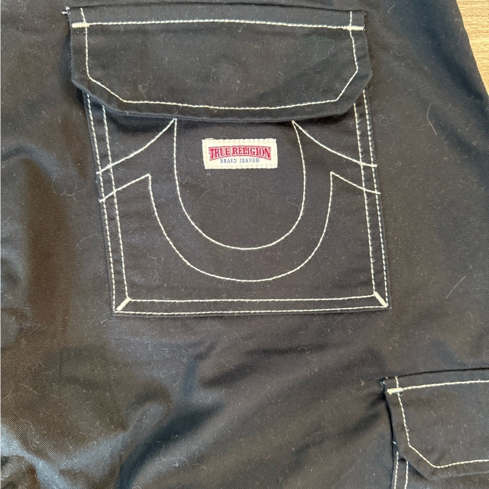 True Religion Black Cargo Pants - Picture 8 of 8